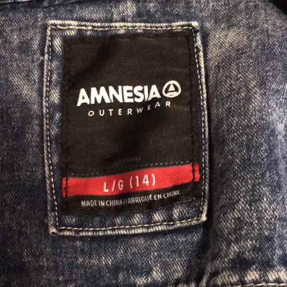 Denim jacket - Picture 2 of 4